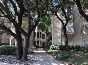 3105  San Jacinto Street  207, Dallas Texas 75204