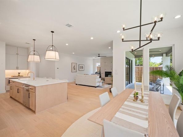 6108  Kenwood Avenue , Dallas Texas 75214