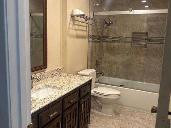 3701  South Court , Fort Worth Texas 76133