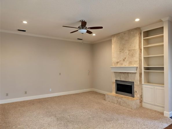 14  Winding Creek Trail , Garland Texas 75043