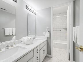 2920  Shady Lake Circle , Carrollton Texas 75006