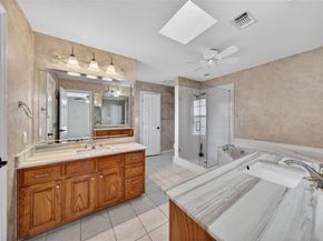 620  Belle Place , Fort Worth Texas 76107