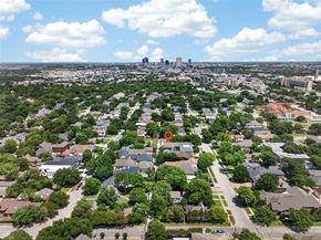 620  Belle Place , Fort Worth Texas 76107