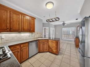 620  Belle Place , Fort Worth Texas 76107