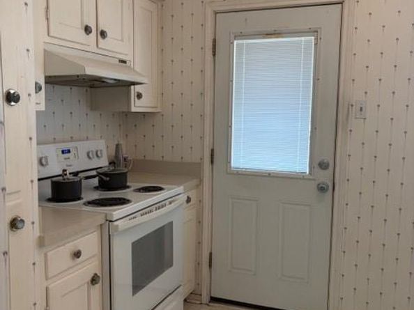 3016  Mahanna Springs Drive  C, Dallas Texas 75235