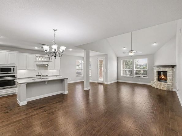 740  Field Crossing , Little Elm Texas 76227