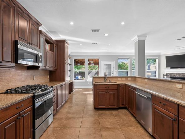 1670  Pelican Drive , Frisco Texas 75033