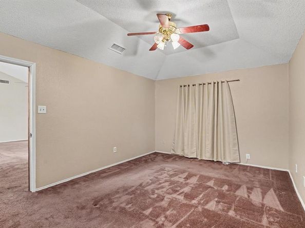6210  Valley Forge Court , Arlington Texas 76002