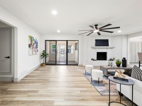 442  Hanover Lane , Irving Texas 75062