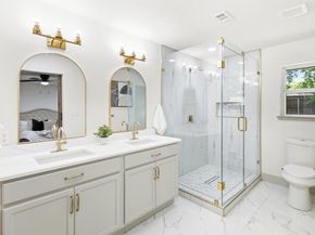 442  Hanover Lane , Irving Texas 75062
