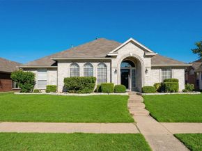 2802  Pecan Meadow Drive , Garland Texas 75040