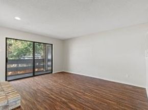 5840  Spring Valley Road  1510, Dallas Texas 75254