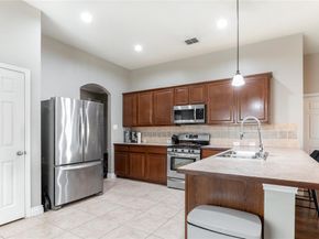 476  Paddle Drive , Crowley Texas 76036