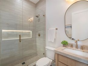 6628  Lockheed Avenue , Dallas Texas 75209