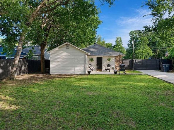 2401  Lillian Street , Fort Worth Texas 76111