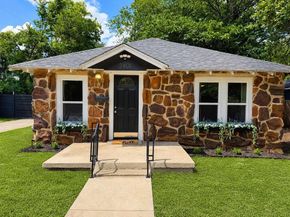 2401  Lillian Street , Fort Worth Texas 76111