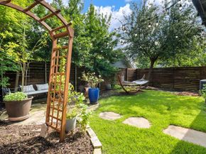 656  Bishop Heights Lane , Dallas Texas 75208