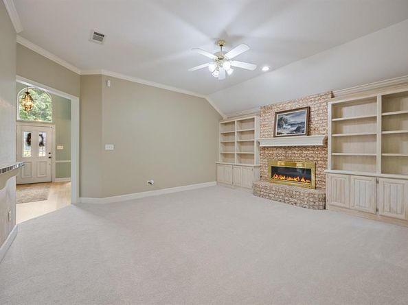 5504  Yacht Club Drive , Rockwall Texas 75032