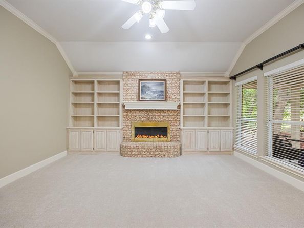 5504  Yacht Club Drive , Rockwall Texas 75032