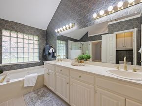 5504  Yacht Club Drive , Rockwall Texas 75032