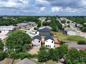 3109  Karen Street , Fort Worth Texas 76116