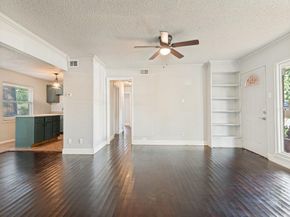 913 W Inwood Drive , Arlington Texas 76013