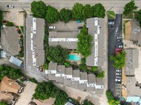8522  Park Lane  15, Dallas Texas 75231