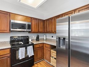 8522  Park Lane  15, Dallas Texas 75231