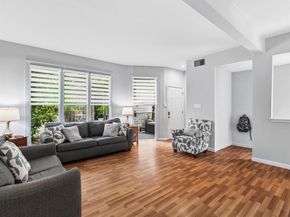 8522  Park Lane  15, Dallas Texas 75231