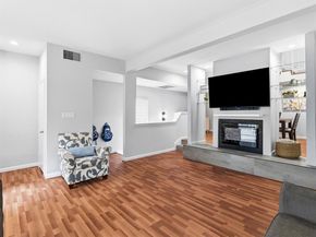 8522  Park Lane  15, Dallas Texas 75231