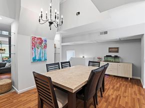 8522  Park Lane  15, Dallas Texas 75231