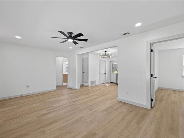 512  Mirike Drive , White Settlement Texas 76108
