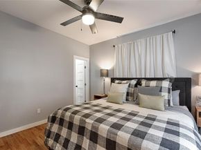 1323  Lansford Avenue , Dallas Texas 75224