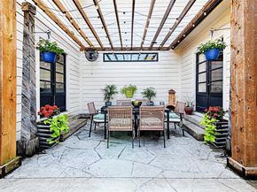 1323  Lansford Avenue , Dallas Texas 75224