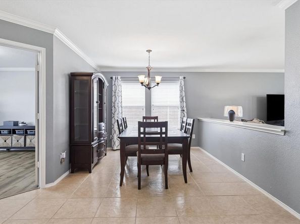 1712  Heron Drive , Aubrey Texas 76227