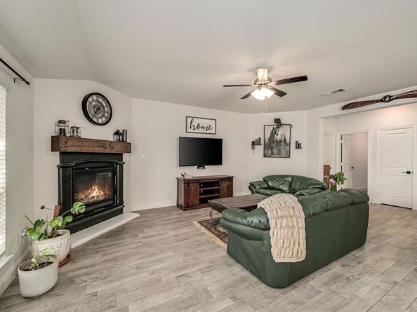 1528  Grassy Knoll Trail , Little Elm Texas 76227