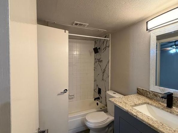 2304  Balsam Drive  E107, Arlington Texas 76006