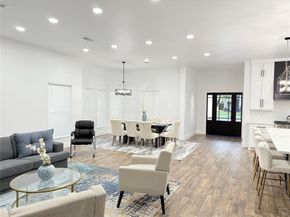 4602  Sycamore Street , Dallas Texas 75204