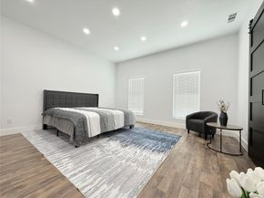 4602  Sycamore Street , Dallas Texas 75204