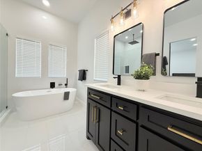 4602  Sycamore Street , Dallas Texas 75204