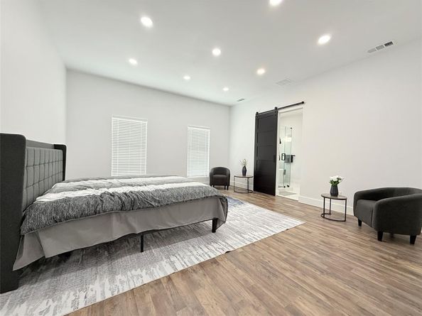 4602  Sycamore Street , Dallas Texas 75204