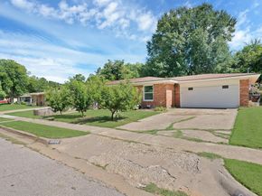 6800  Hightower Street , Fort Worth Texas 76112