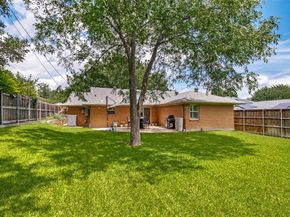 8815  Larchwood Drive , Dallas Texas 75238