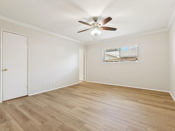 3014  Silverdale Lane , Garland Texas 75044