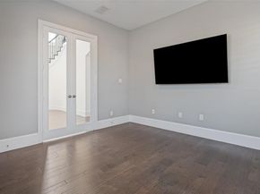 1328  Viridian Park Lane , Arlington Texas 76005