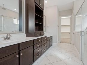 1328  Viridian Park Lane , Arlington Texas 76005