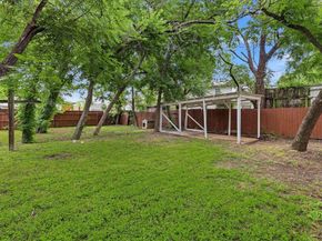1910  Ramsey Avenue , Dallas Texas 75216
