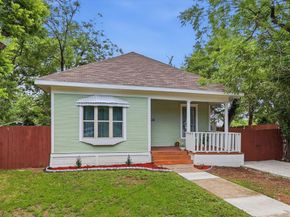 1910  Ramsey Avenue , Dallas Texas 75216