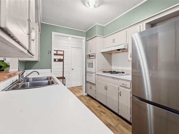 621  Twilight Drive , Garland Texas 75040