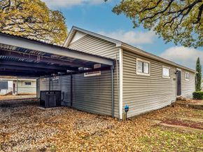 2611 W Amherst Avenue , Dallas Texas 75235